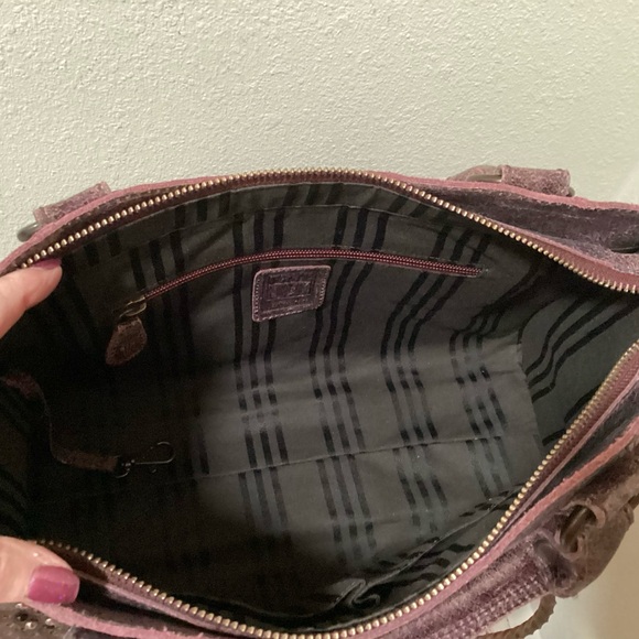 RARE Frye (Deborah) Studded Handbag with Wallet - Picture 12 of 16